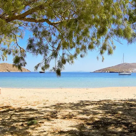 Beach Serifos Port